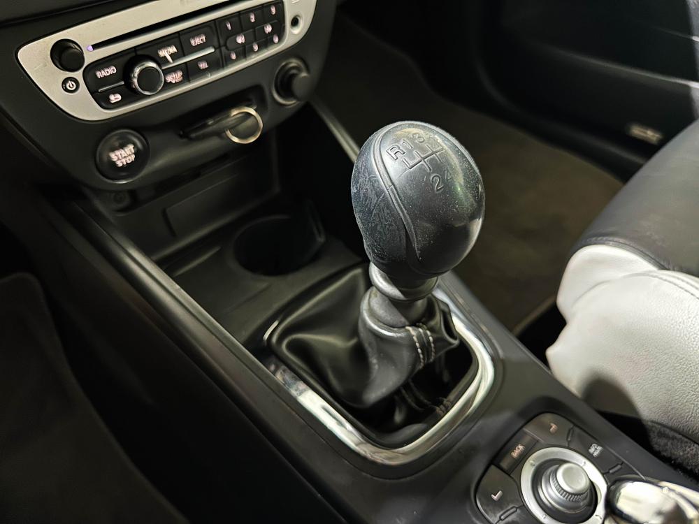 renault-megane-coupe-2012-diesel-1995cc