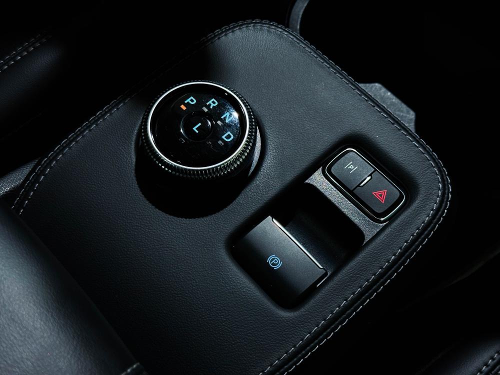 ford-mustang-mach-e-2023-eletrico-0cc