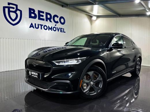 ford-mustang-mach-e-2023-eletrico-0cc