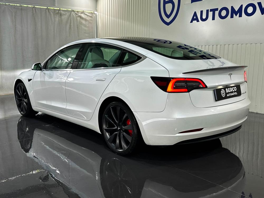 tesla-model-3-2019-eletrico-0cc