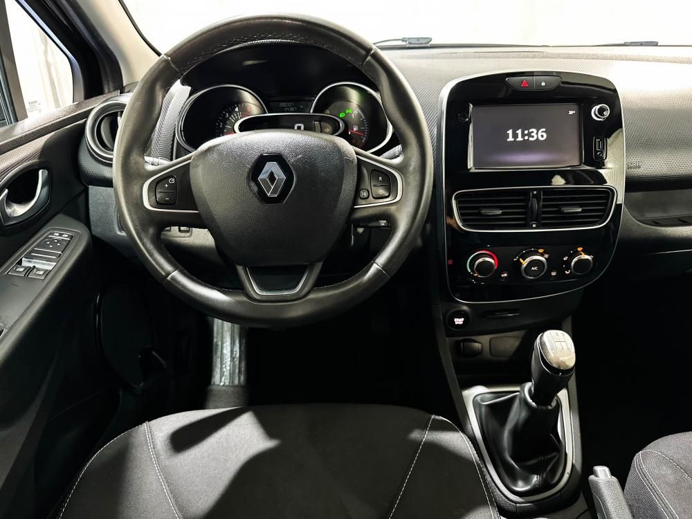 renault-clio-sport-tourer-2017-diesel-1461cc