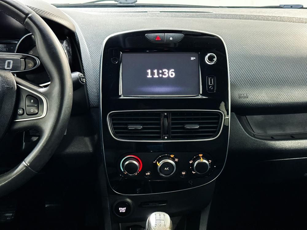 renault-clio-sport-tourer-2017-diesel-1461cc