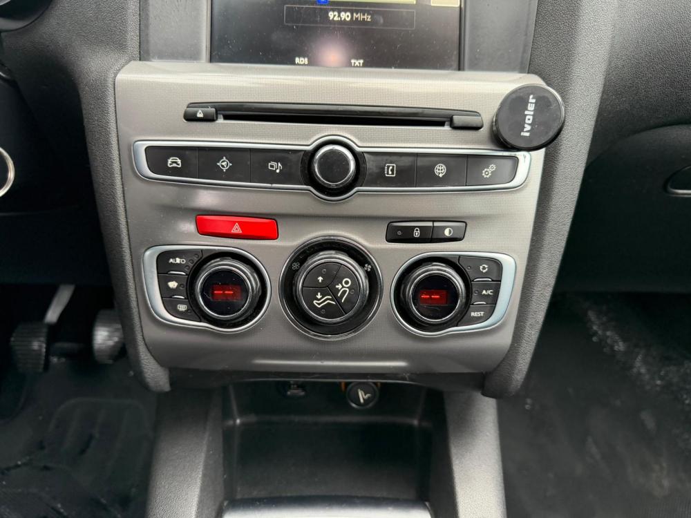 citroen-c4-2015-diesel-1560cc