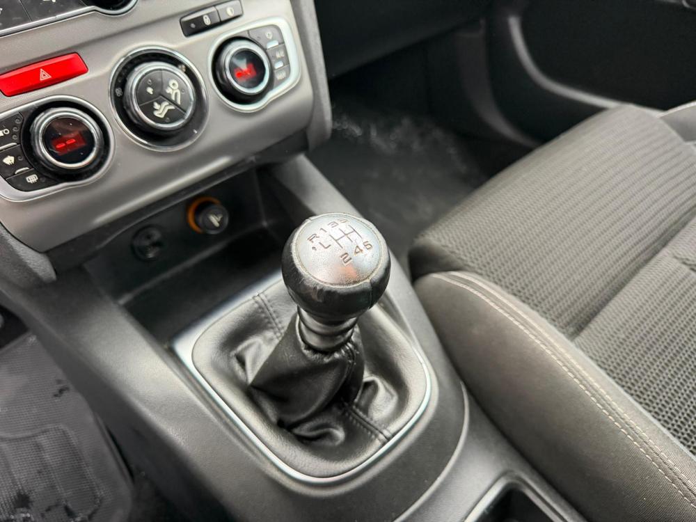 citroen-c4-2015-diesel-1560cc