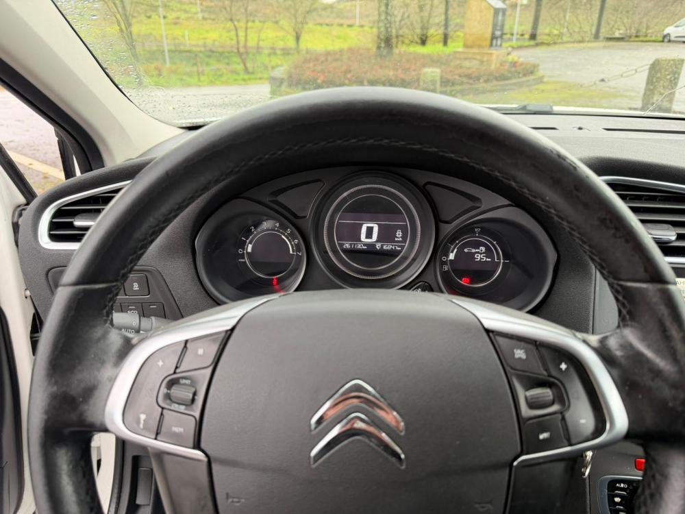 citroen-c4-2015-diesel-1560cc