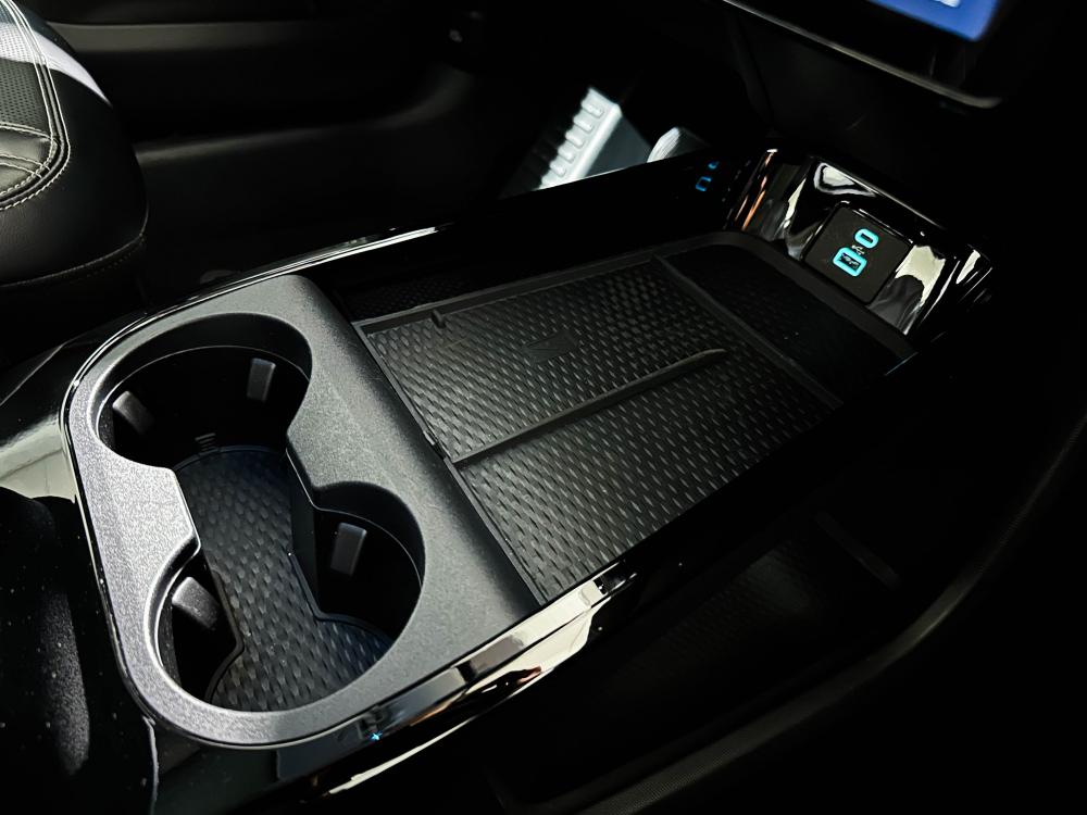 ford-mustang-mach-e-2022-eletrico-0cc