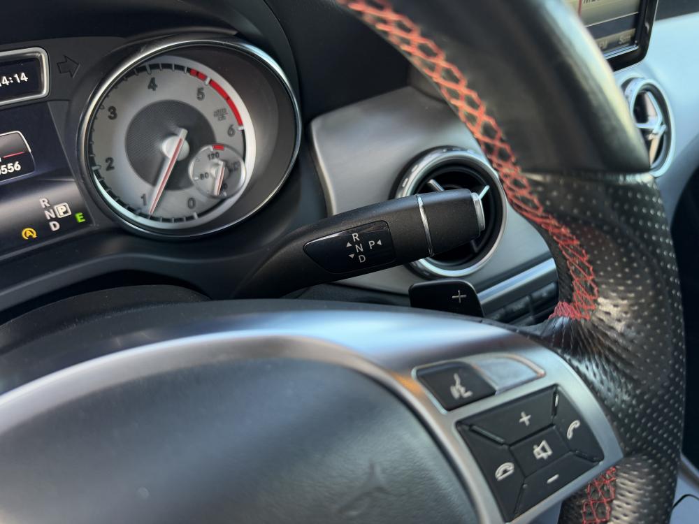 mercedes-benz-gla-2015-diesel-1461cc
