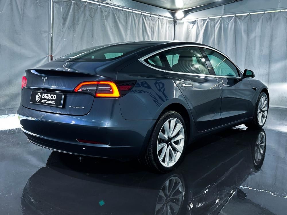 tesla-model-3-2019-eletrico-0cc
