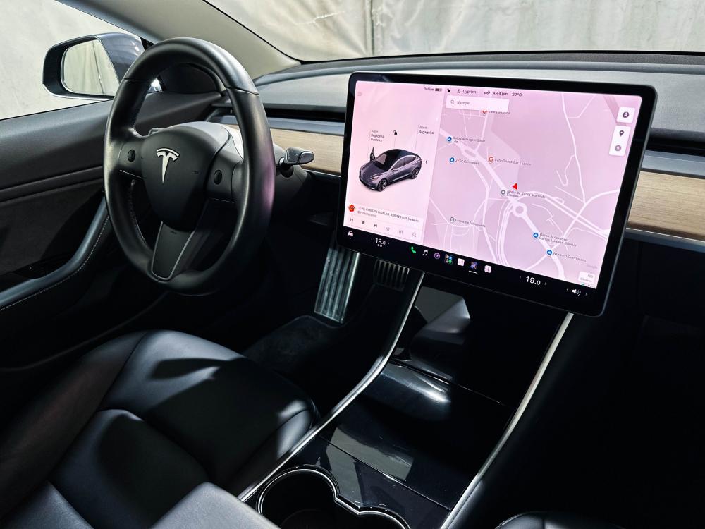 tesla-model-3-2019-eletrico-0cc