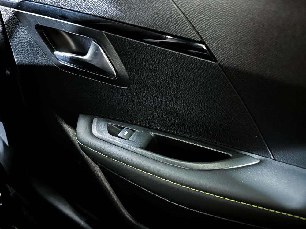 peugeot-e-208-2021-eletrico-0cc