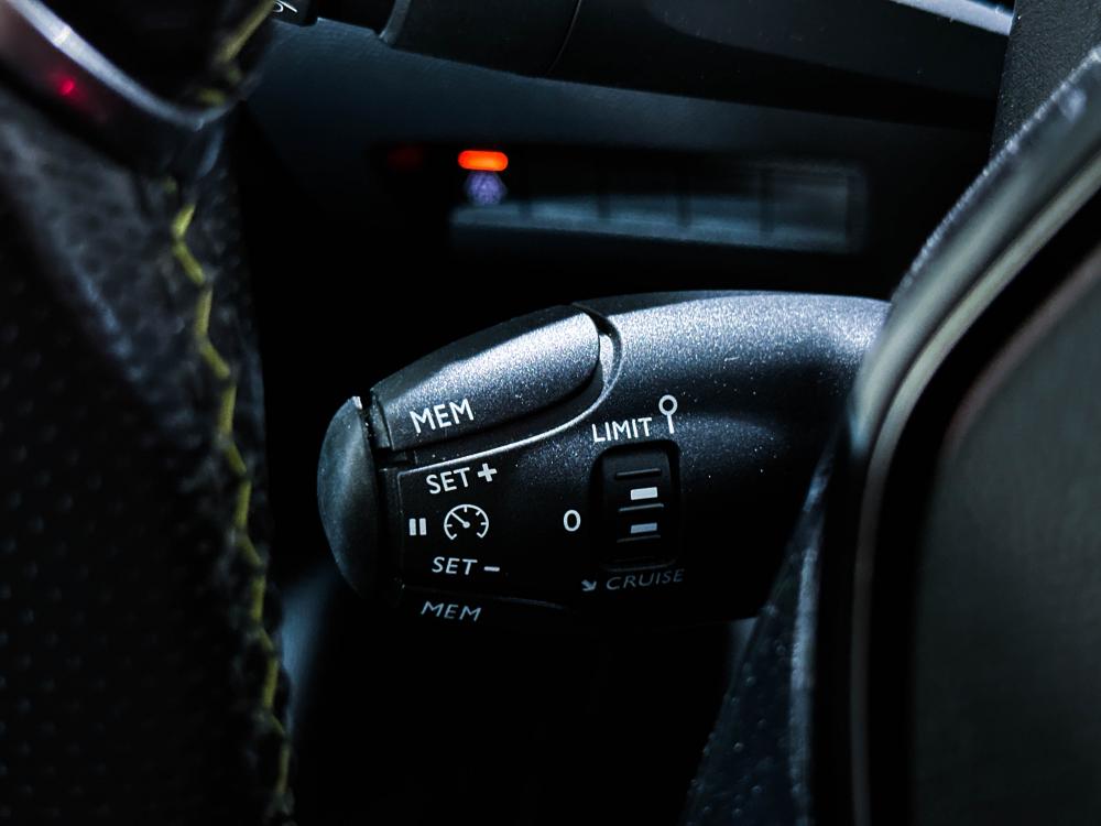peugeot-e-208-2021-eletrico-0cc