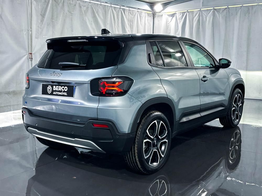 jeep-avenger-2023-eletrico-0cc