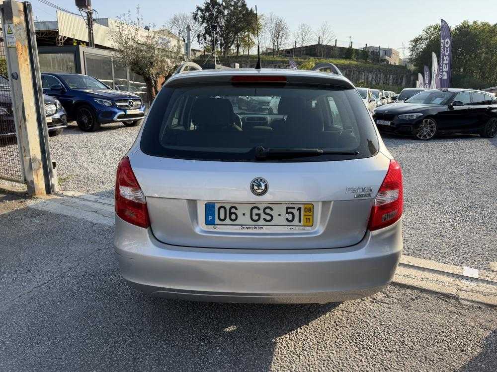 skoda-fabia-2008-gasolina-1198cc