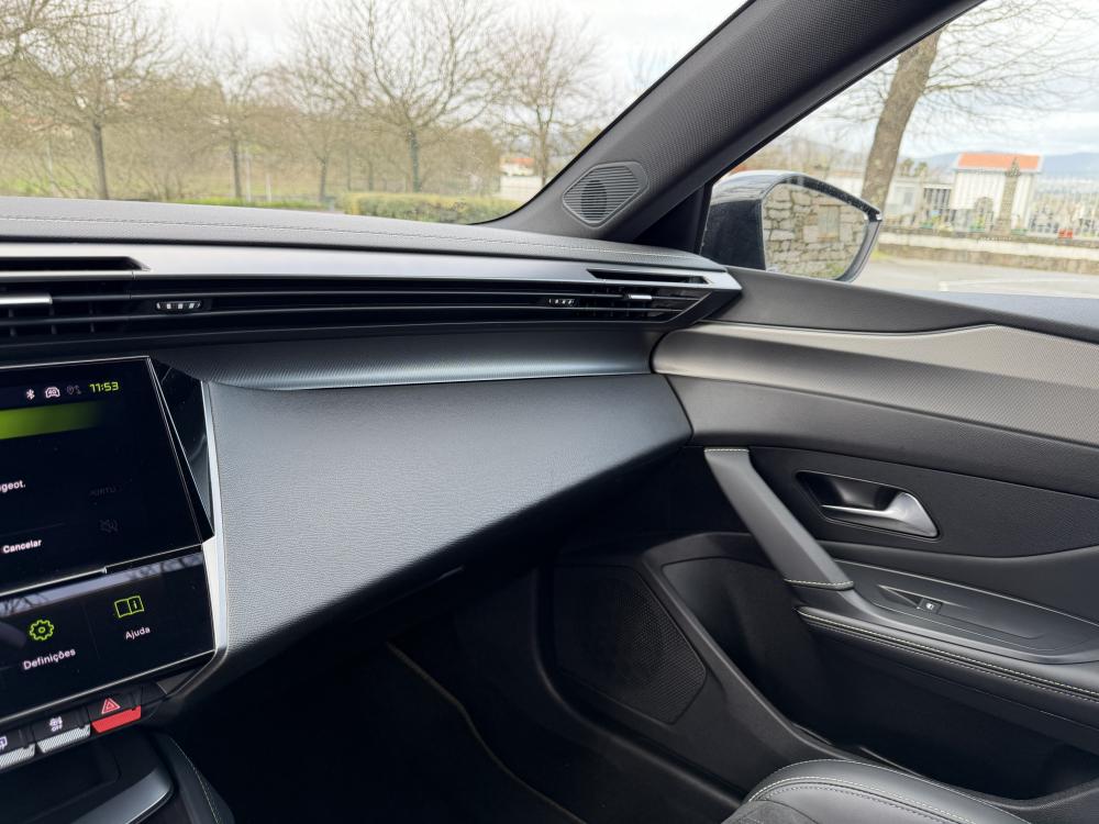peugeot-408-2023-gasolina-1199cc