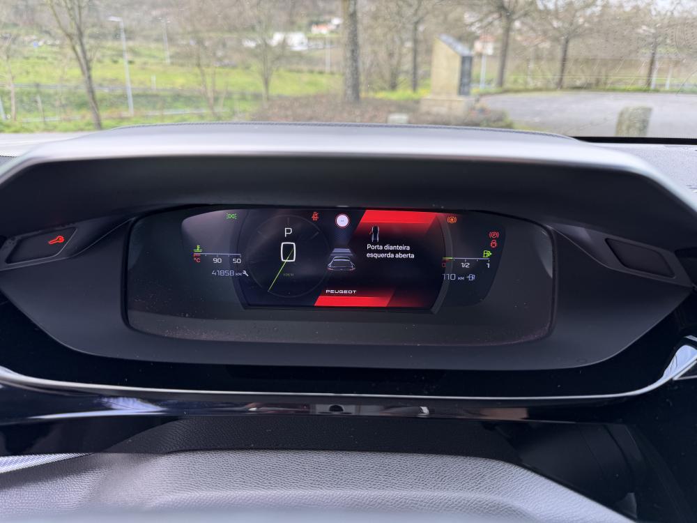 peugeot-408-2023-gasolina-1199cc