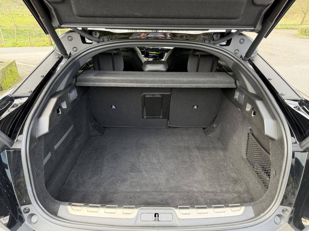 peugeot-408-2023-gasolina-1199cc