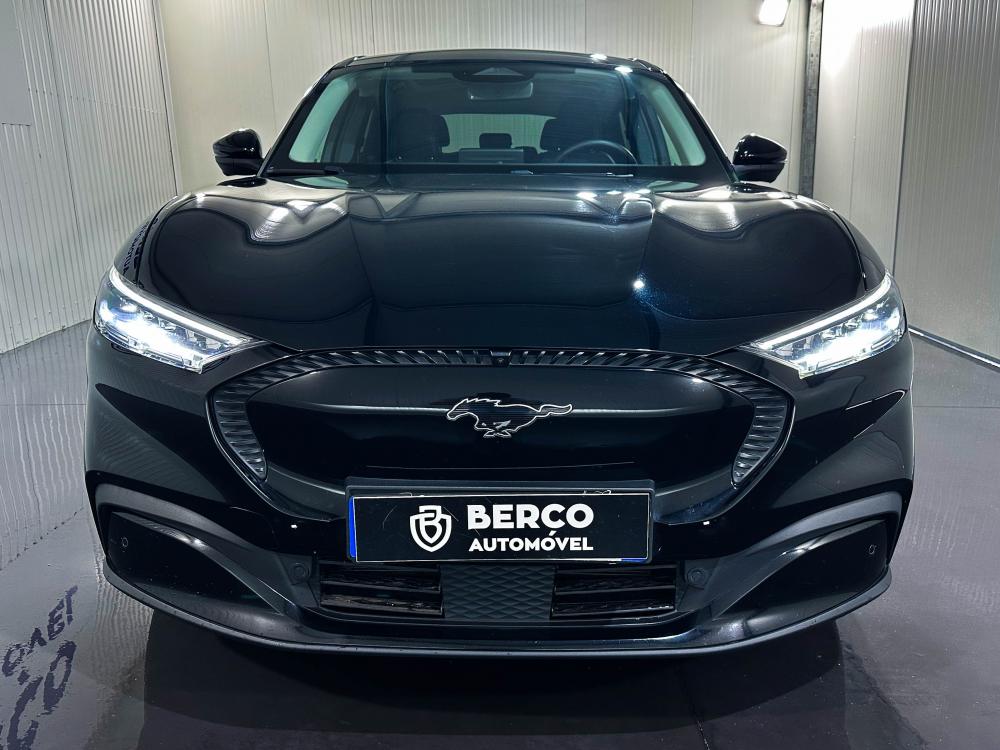 ford-mustang-mach-e-2022-eletrico-0cc
