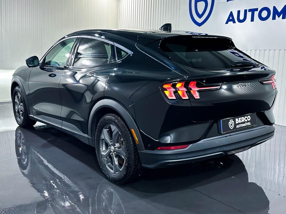 ford-mustang-mach-e-2022-eletrico-0cc