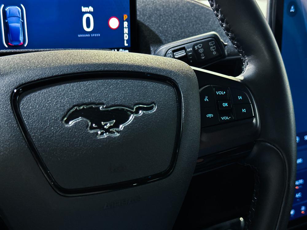 ford-mustang-mach-e-2022-eletrico-0cc