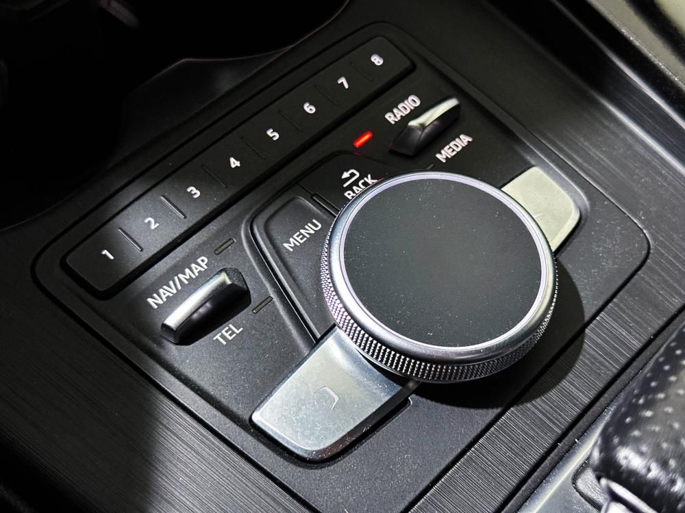audi-a4-avant-2019-diesel-1968cc