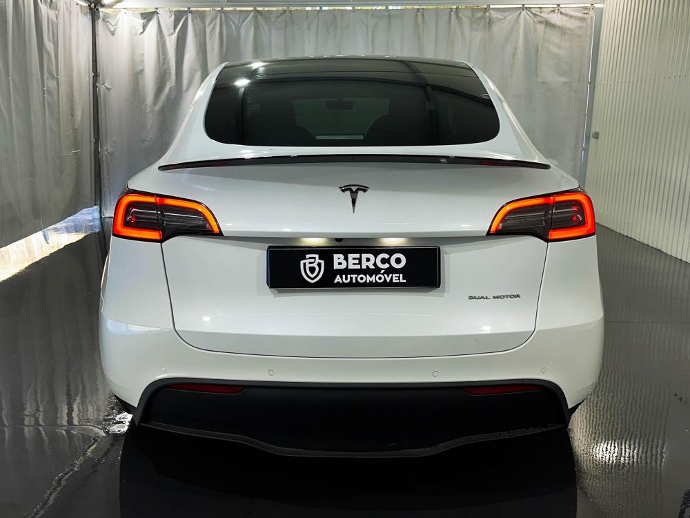tesla-model-y-2021-eletrico-0cc