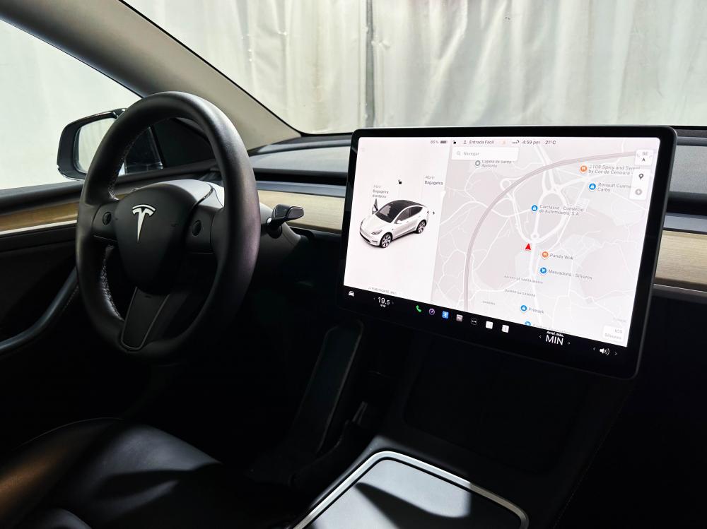 tesla-model-y-2021-eletrico-0cc