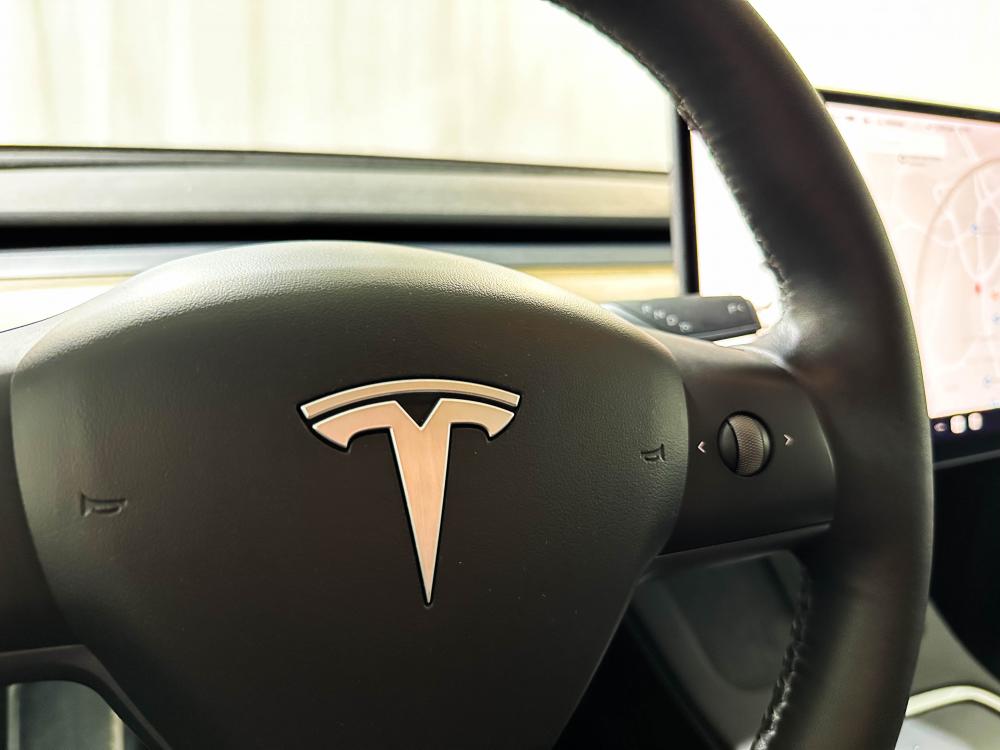 tesla-model-y-2021-eletrico-0cc