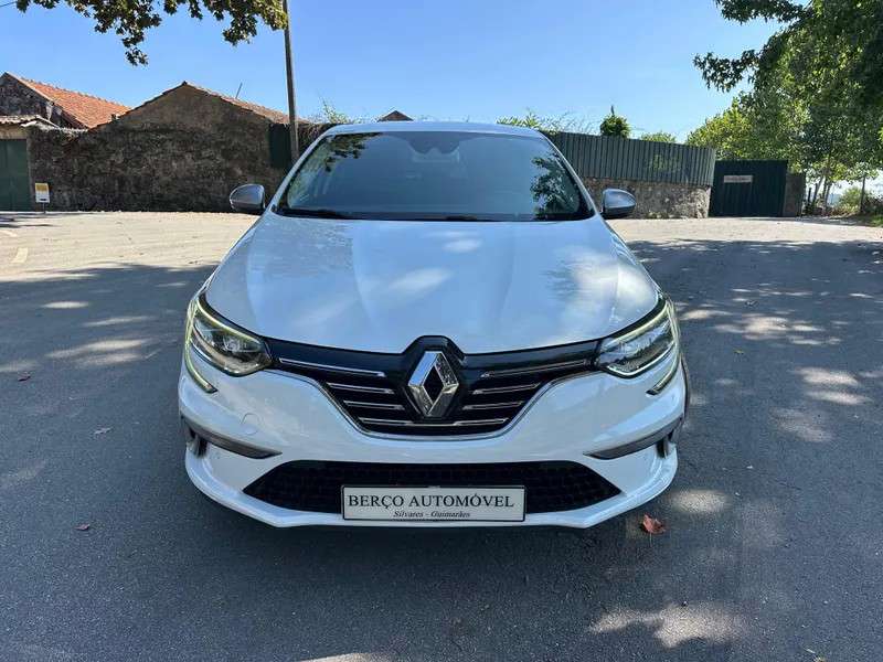 renault-megane-2019-diesel-1461cc