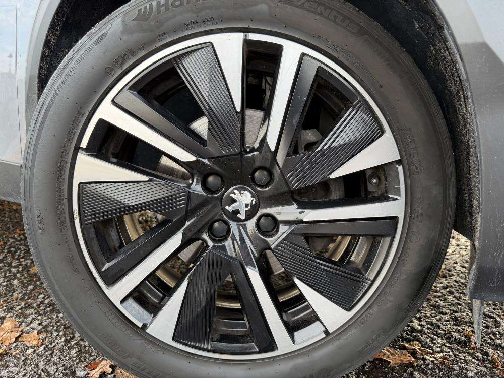 peugeot-2008-2020-gasolina-1199cc