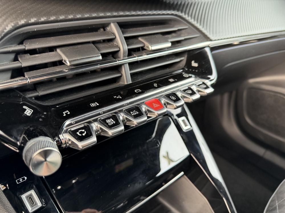 peugeot-2008-2020-gasolina-1199cc