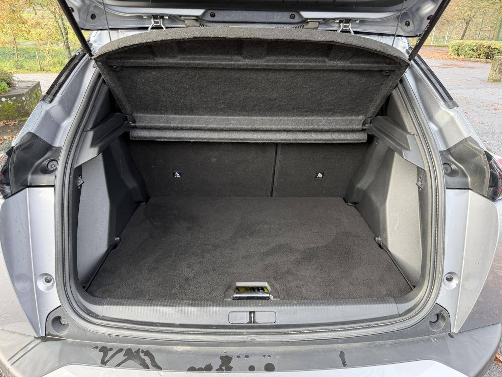 peugeot-2008-2020-gasolina-1199cc