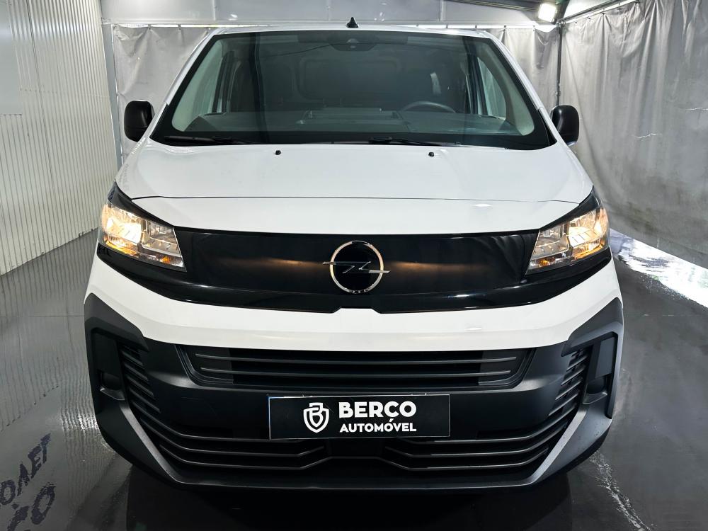 opel-vivaro-2024-diesel-1499cc