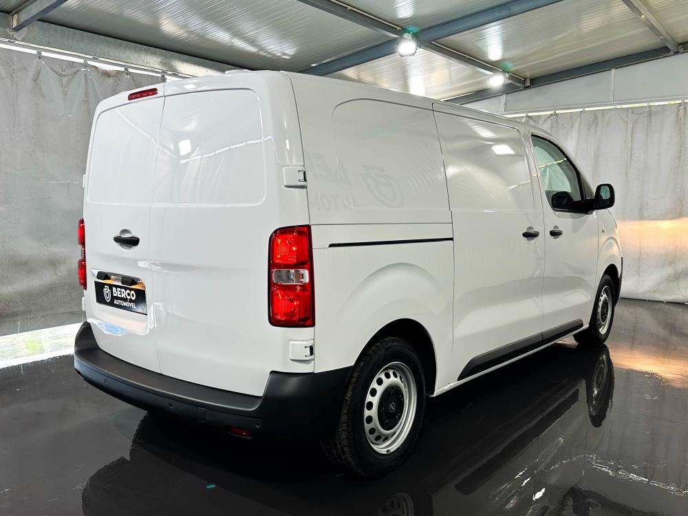opel-vivaro-2024-diesel-1499cc