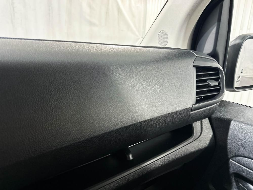 opel-vivaro-2024-diesel-1499cc
