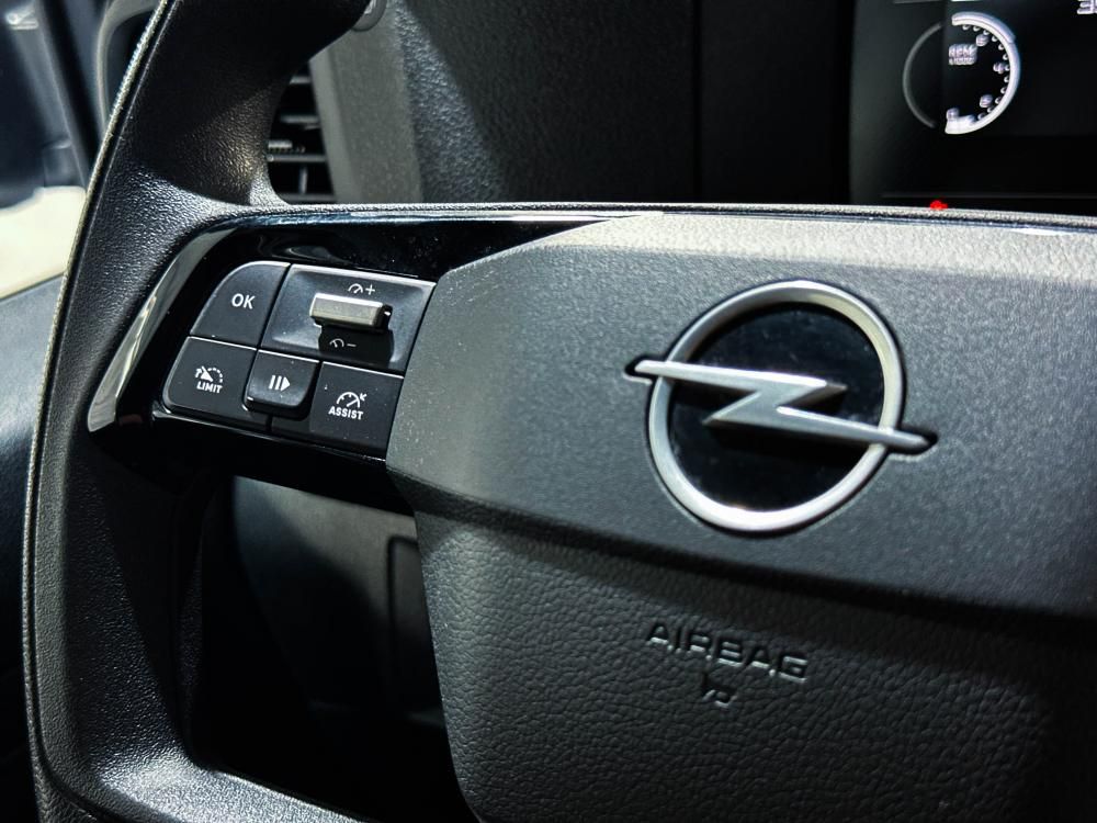 opel-vivaro-2024-diesel-1499cc