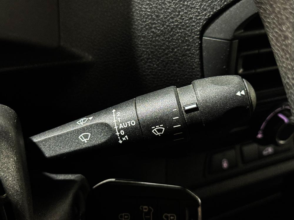 opel-vivaro-2024-diesel-1499cc