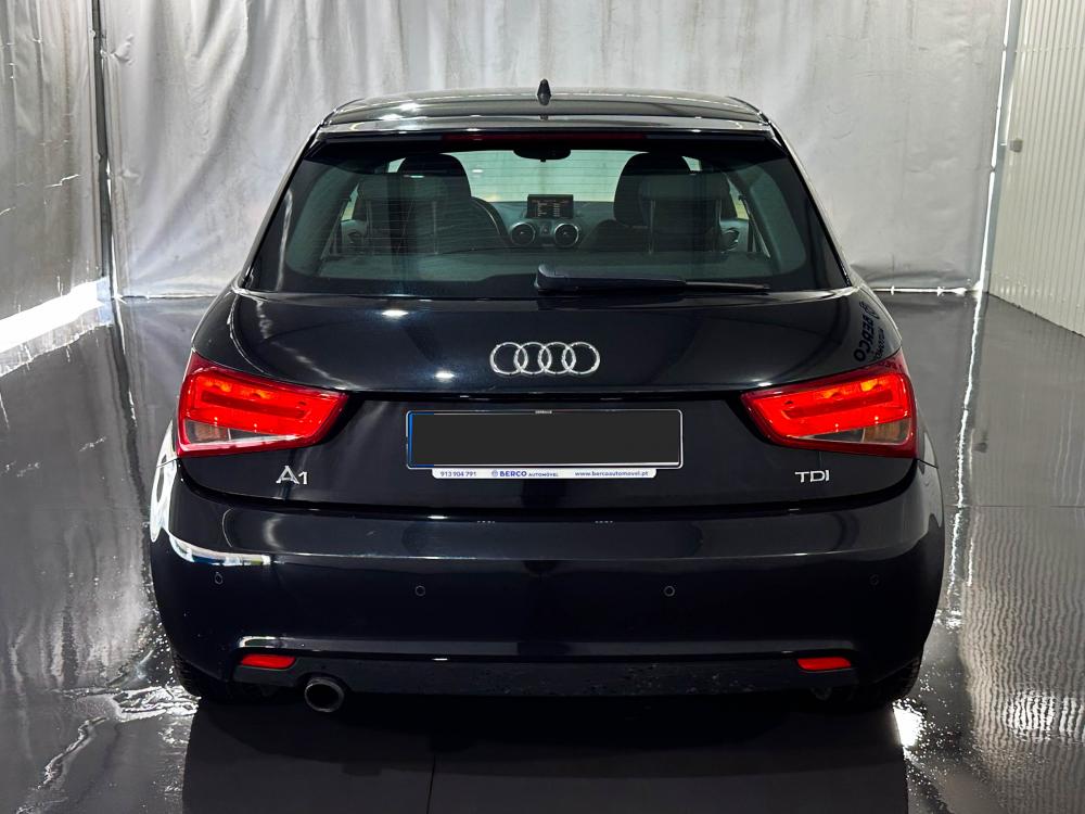audi-a1-2012-diesel-1598cc
