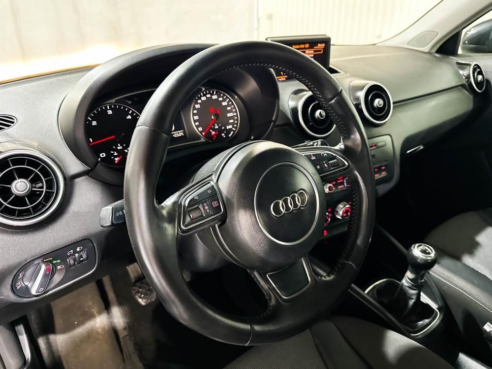 audi-a1-2012-diesel-1598cc