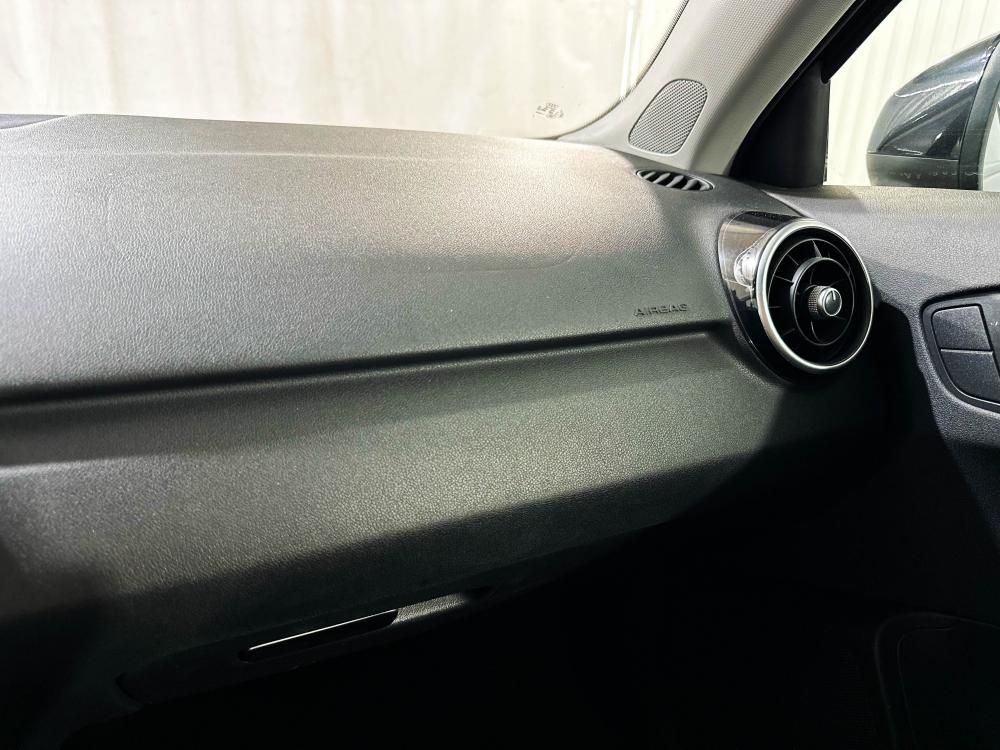 audi-a1-2012-diesel-1598cc