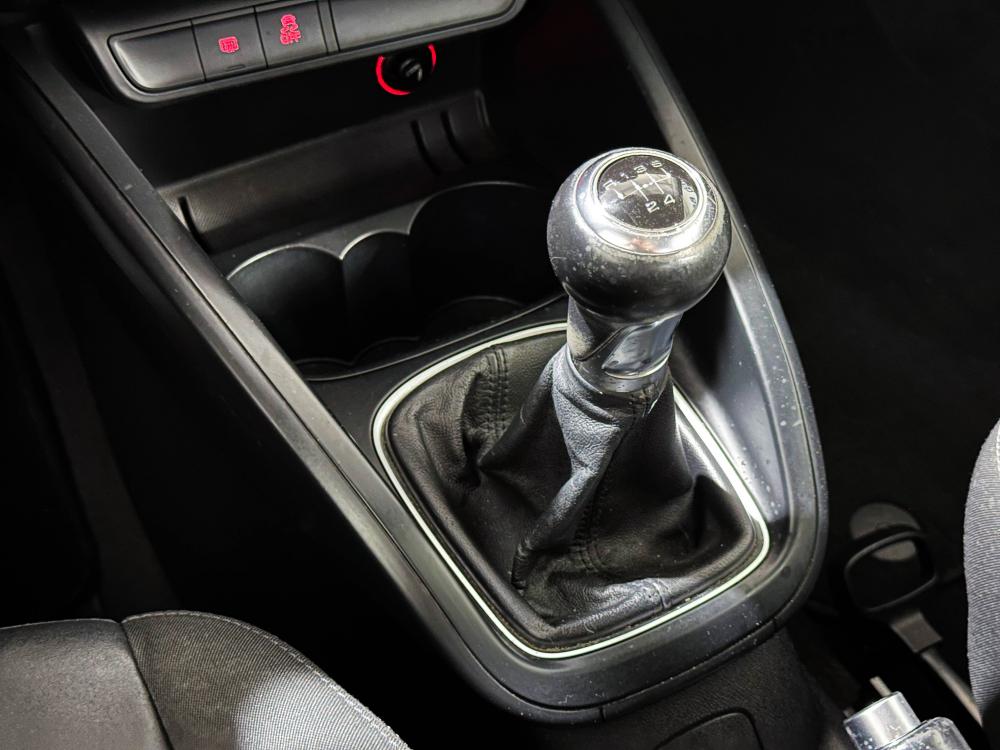 audi-a1-2012-diesel-1598cc