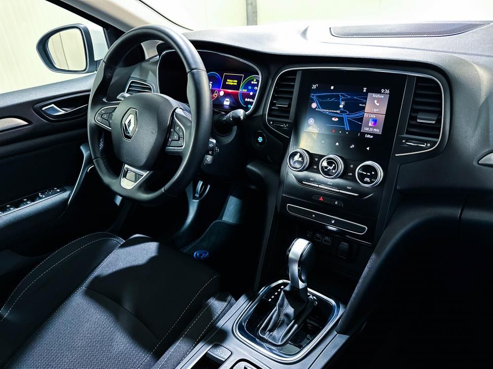 renault-megane-2021-hibrido-a-gasolina-1598cc