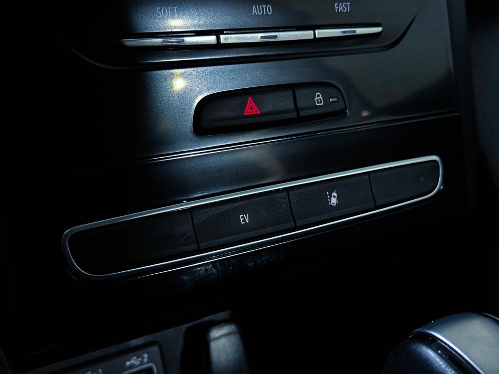 renault-megane-2021-hibrido-a-gasolina-1598cc