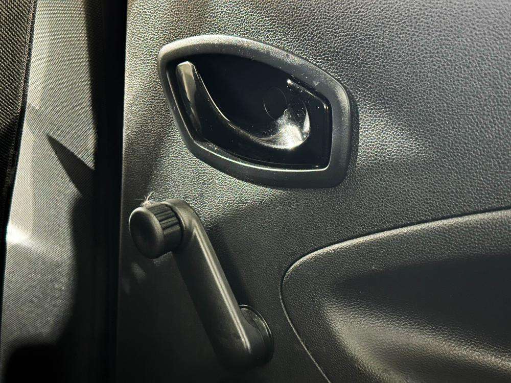 renault-zoe-2020-eletrico-0cc