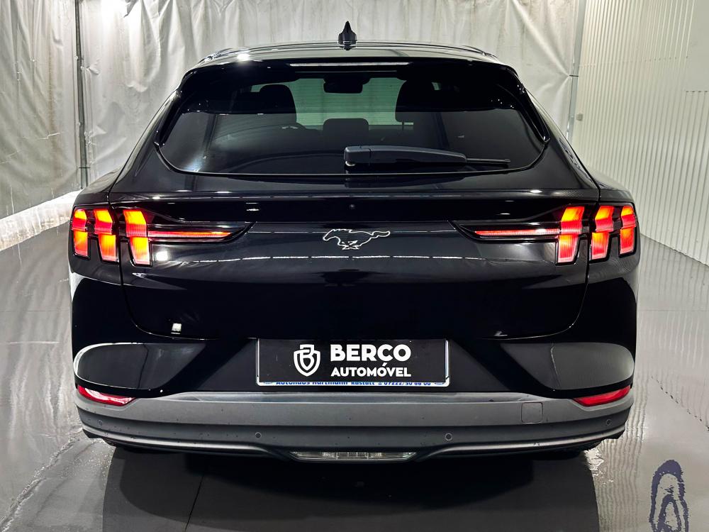 ford-mustang-mach-e-2022-eletrico-0cc