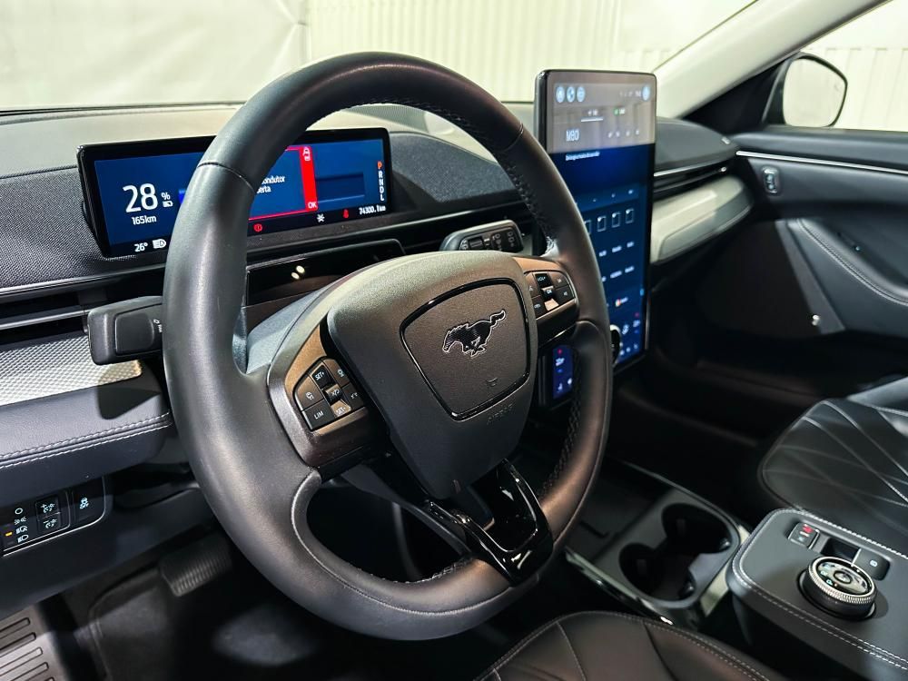 ford-mustang-mach-e-2022-eletrico-0cc
