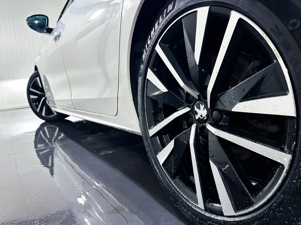 peugeot-508-sw-2021-hibrido-a-gasolina-1598cc