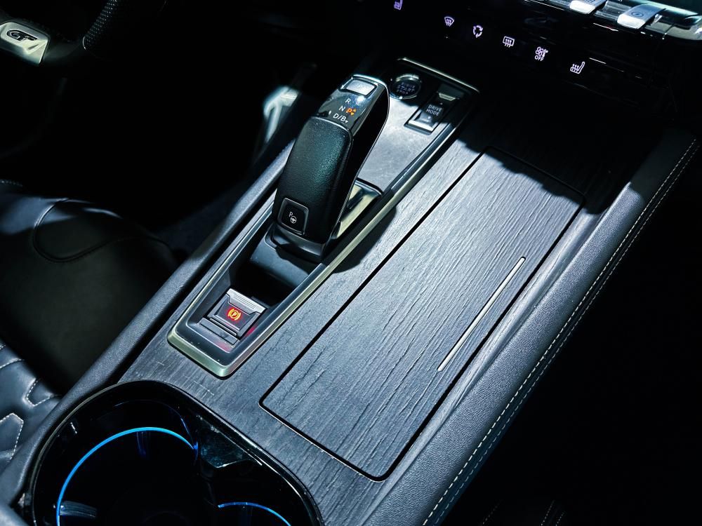 peugeot-508-sw-2021-hibrido-a-gasolina-1598cc