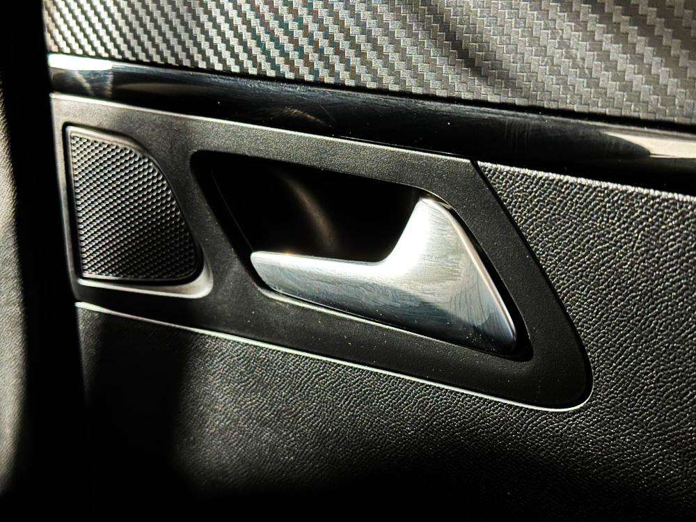 peugeot-e-2008-2021-eletrico-0cc