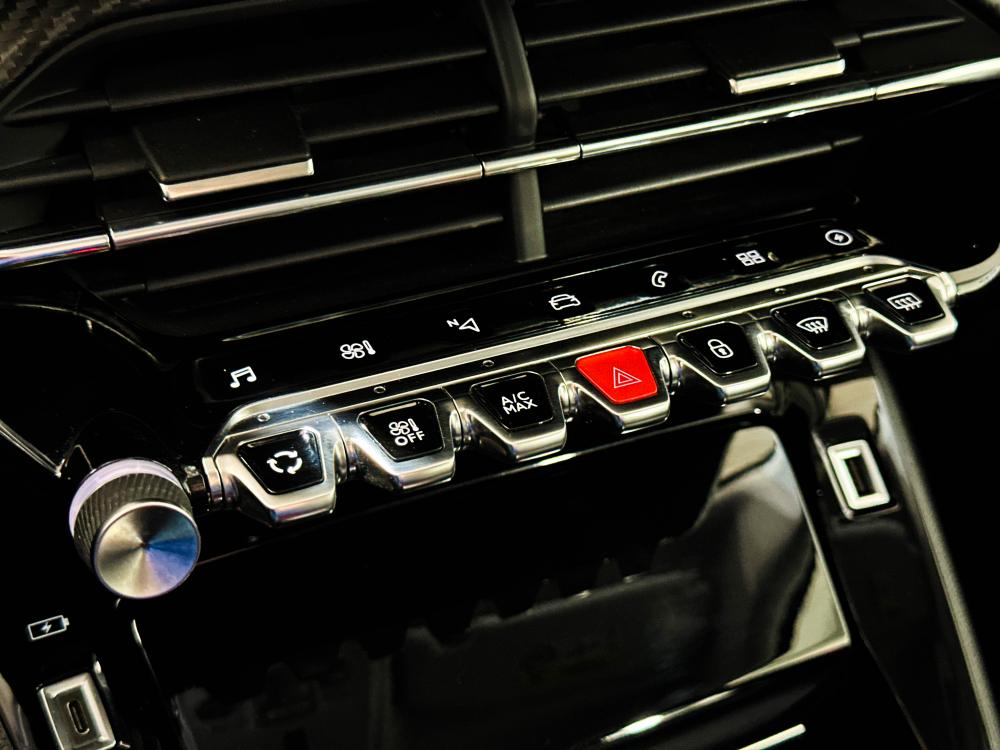 peugeot-e-2008-2021-eletrico-0cc