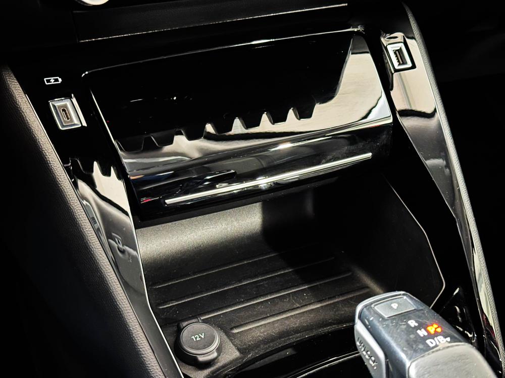 peugeot-e-2008-2021-eletrico-0cc